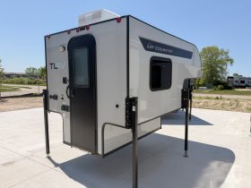 2025 Travel Lite RV 365U-XS