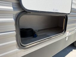 2025 Viking 262DBS full