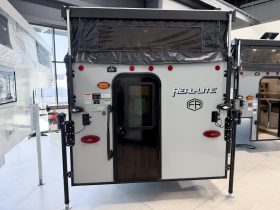 2025 Palomino Real Lite SS-1608