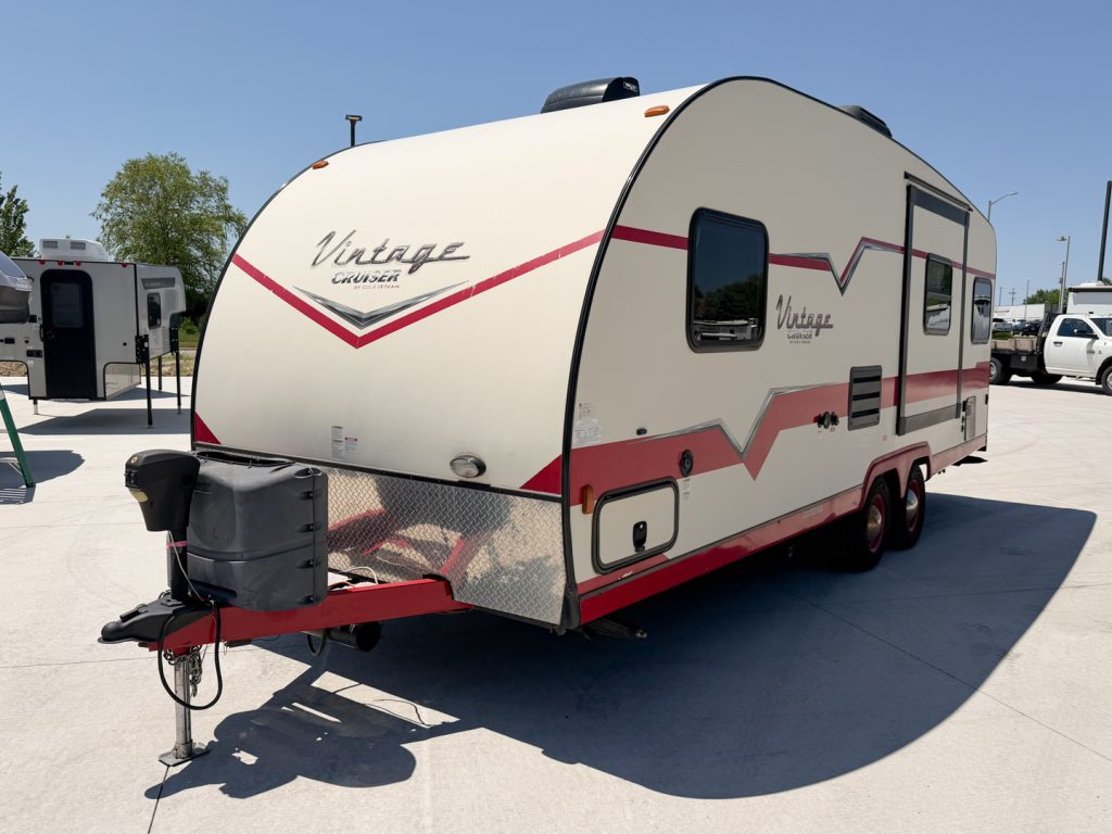2017 Vintage Cruiser 23RSS