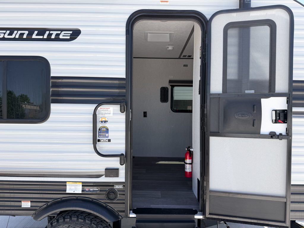 2027 Sunset Park RV Sun Lite 14TH