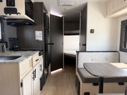 2027 Shasta Oasis 18DBL full