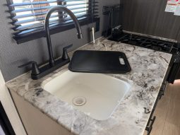 2027 Shasta Oasis 18DBL full