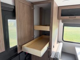 
										2025 Alliance Delta 252RL full									