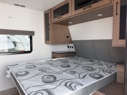 
										2025 Alliance Delta 252RL full									