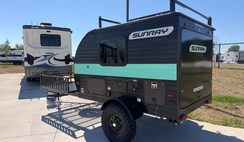 2027 Sunset Park RV SunRay 109E full
