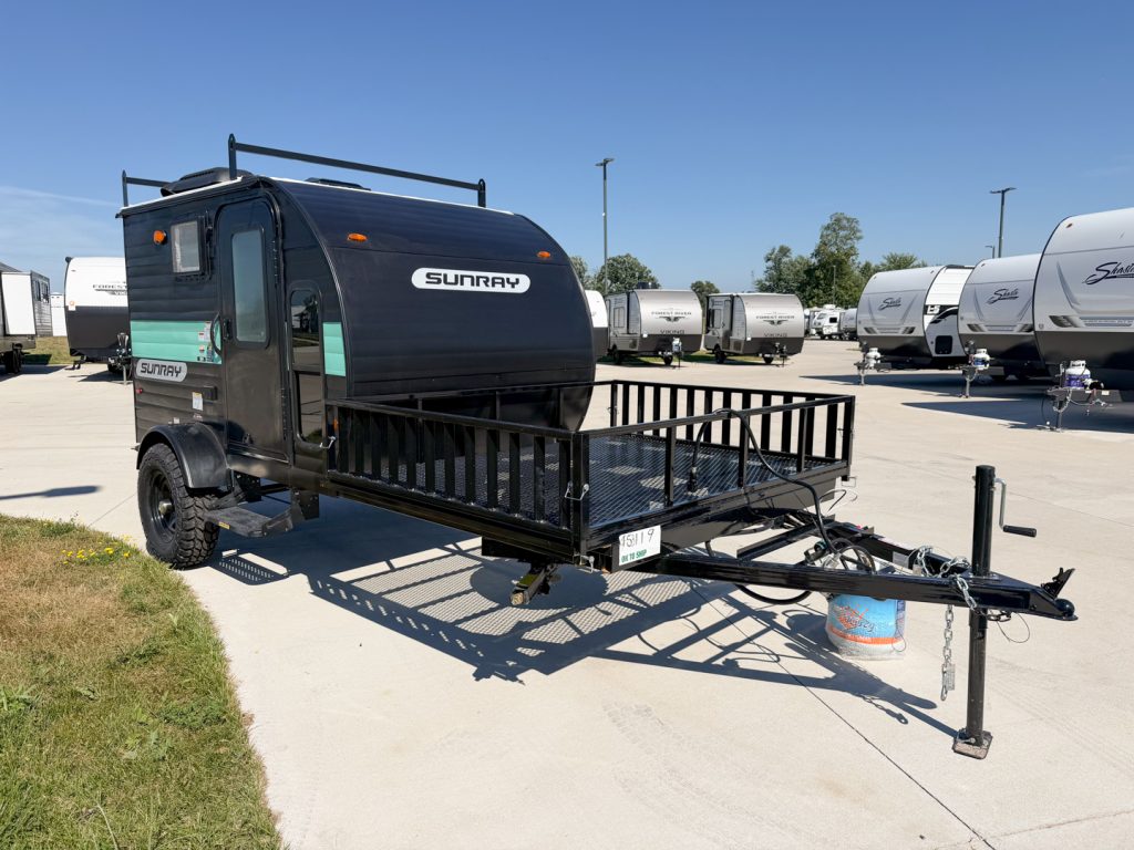 2027 Sunset Park RV SunRay 109E