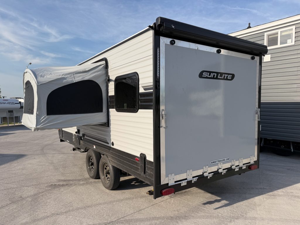 2027 Sunset Park RV Sun Lite 18TH