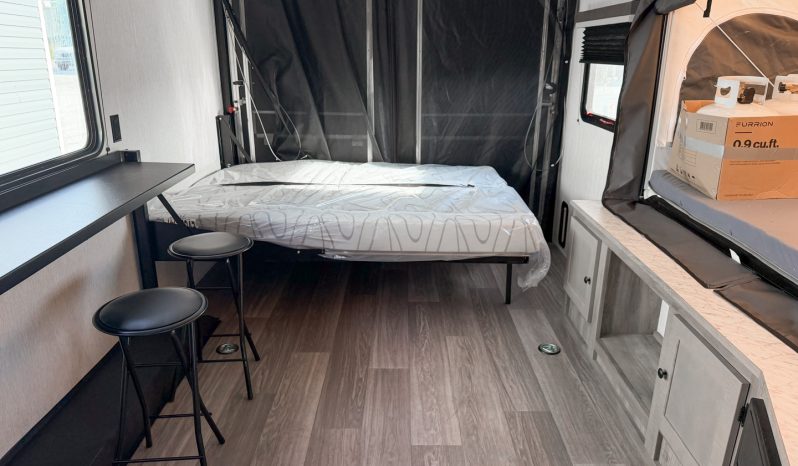 2027 Sunset Park RV Sun Lite 18TH full