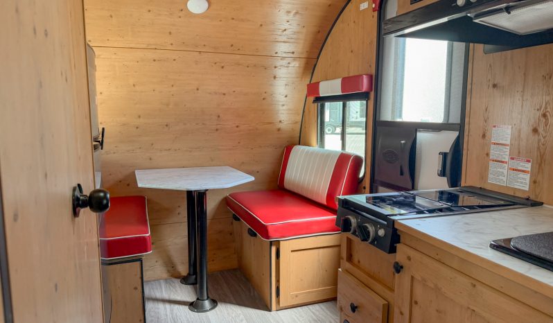 2027 Sunset Park RV SunRay 149 full