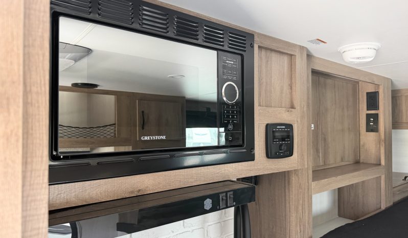 2026 Travel Lite RV 650U full