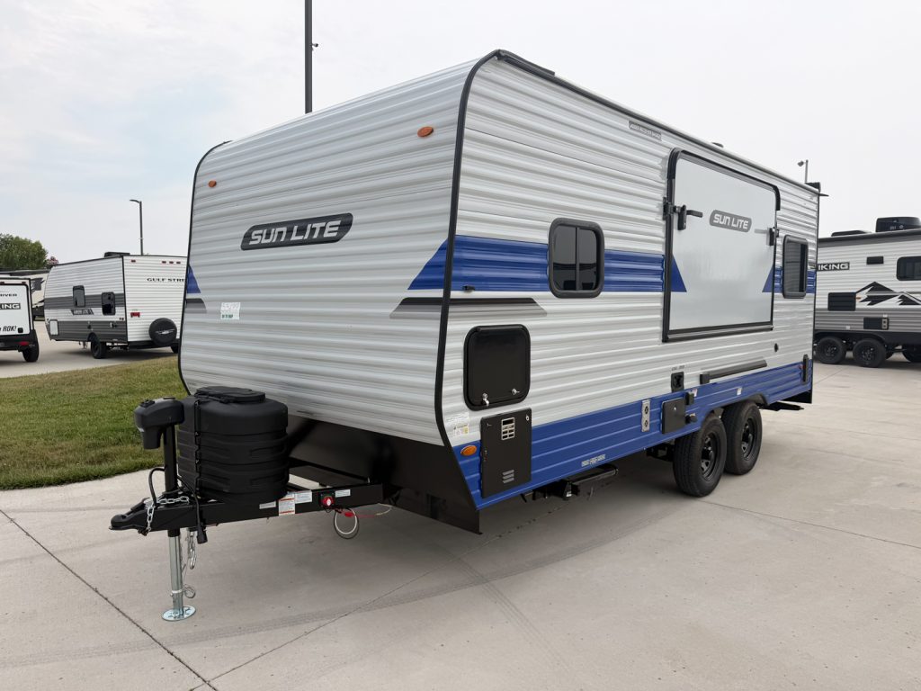 2027 Sunset Park RV Sun Lite 18TH