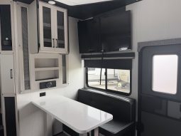 
										2021 Heartland Cyclone 3713 full									