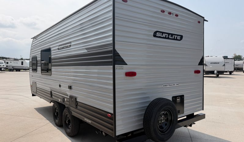 2026 Sunset Park RV Sun Lite 21DBL full