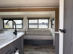 
										2024 Keystone Aspen Trail 29TB full									