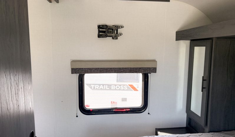 
								2024 Keystone Aspen Trail 29TB full									