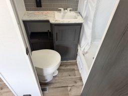 
										2024 Keystone Aspen Trail 29TB full									