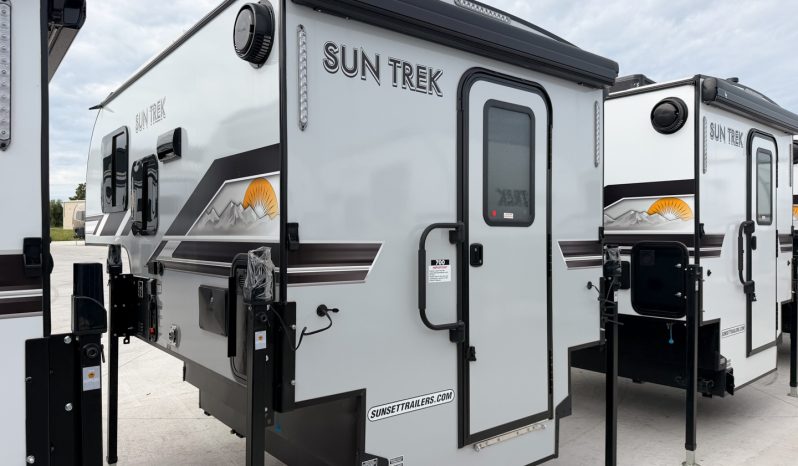 2027 Sunset Park RV Sun Trek 700 full