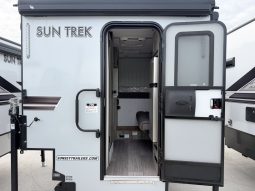 2027 Sunset Park RV Sun Trek 700 full