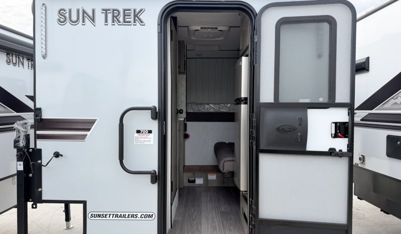 2027 Sunset Park RV Sun Trek 700 full