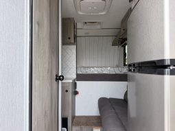 2027 Sunset Park RV Sun Trek 700 full