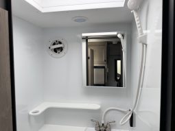 2027 Sunset Park RV Sun Trek 700 full
