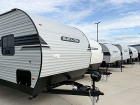 2027 Sunset Park RV Sun Lite 27WQB