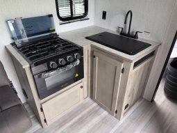 2027 Sunset Park RV Sun Lite 27WQB full