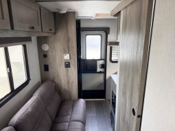 2027 Sunset Park RV Sun Trek 800 full