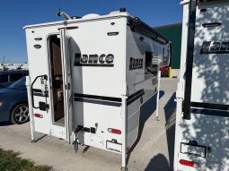 2027 Lance Squire 825 full